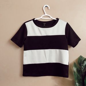 F21 Contemporary top